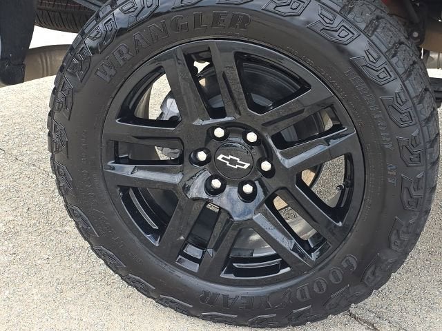 2025 Chevrolet Silverado 1500 Custom Trail Boss