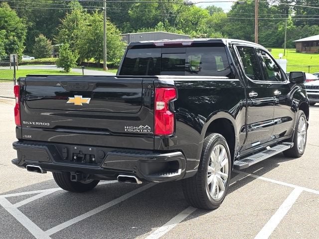 2022 Chevrolet Silverado 1500 LTD High Country
