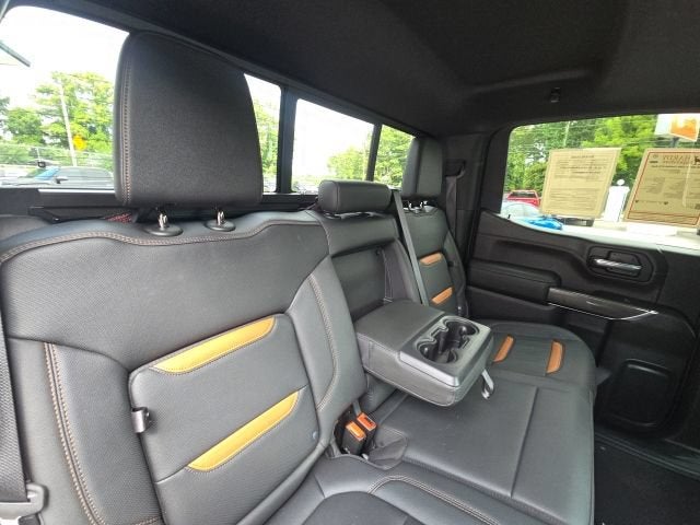 2022 GMC Sierra 1500 Limited AT4