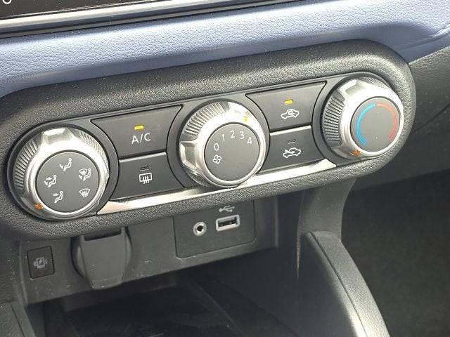 2024 Nissan Versa SV