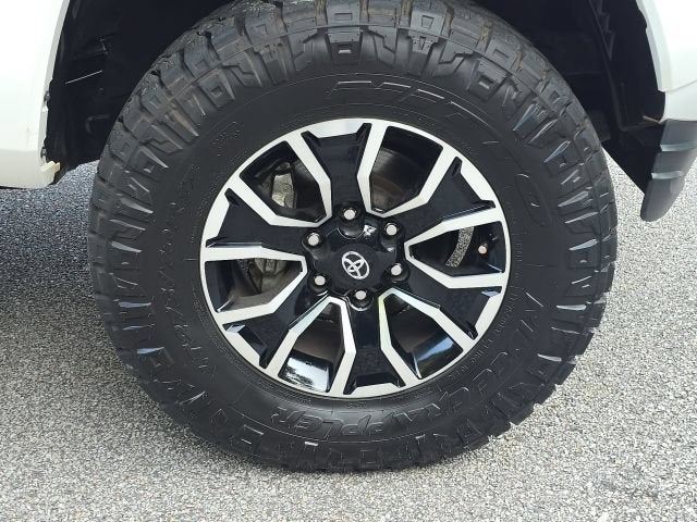 2021 Toyota Tacoma 4WD SR5