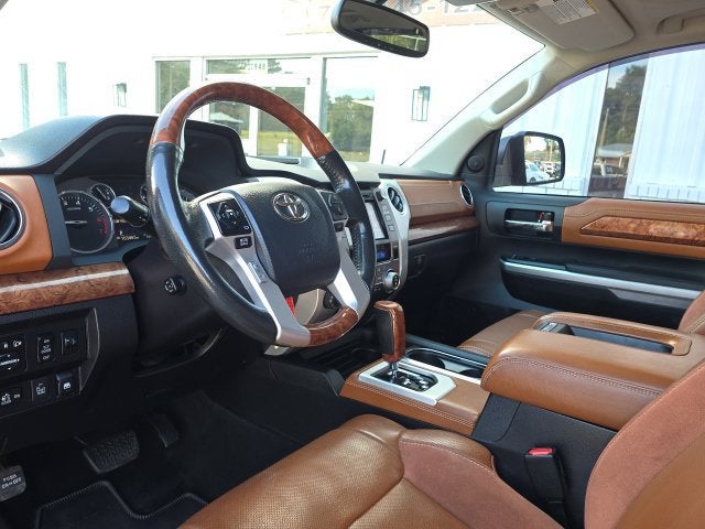 2015 Toyota Tundra Platinum 5.7L V8