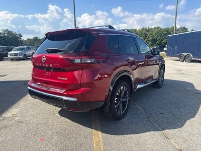 2025 Nissan Rogue Platinum FWD