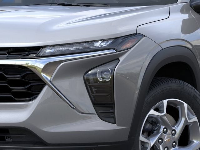 2026 Chevrolet Trax LS - Photo 10