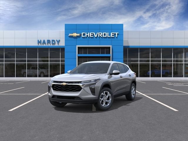 2026 Chevrolet Trax LS - Photo 8