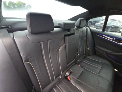 2019 BMW 5 Series 530i