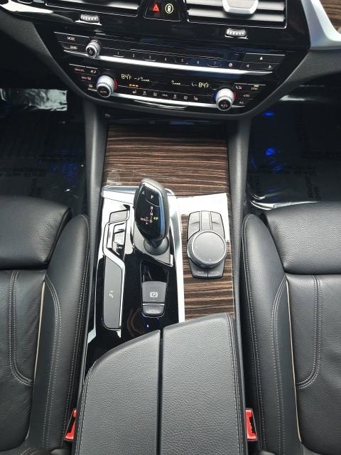 2019 BMW 5 Series 530i