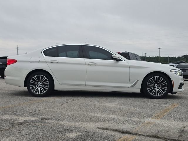2019 BMW 5 Series 530i