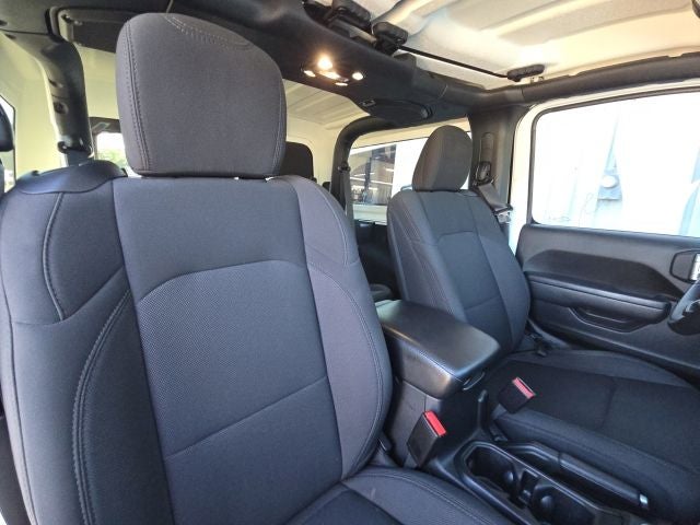 2022 Jeep Wrangler Willys