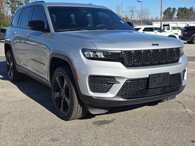2023 Jeep Grand Cherokee Altitude