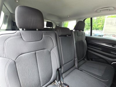 2022 Jeep Grand Cherokee L Laredo