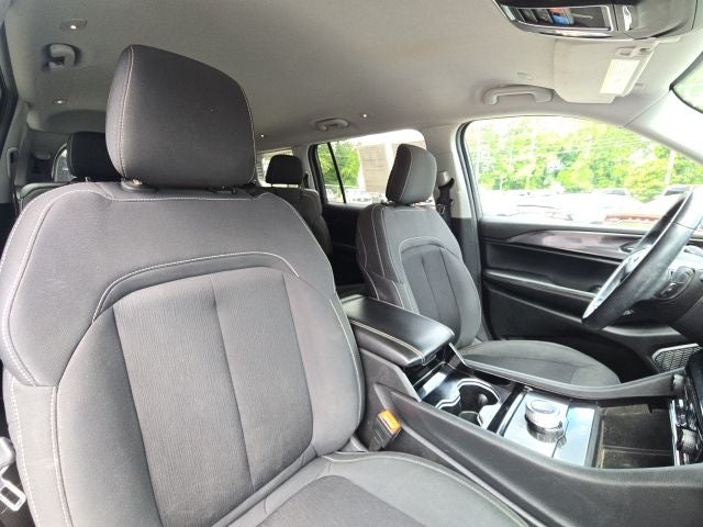 2022 Jeep Grand Cherokee L Laredo