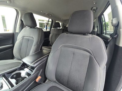 2022 Jeep Grand Cherokee L Laredo