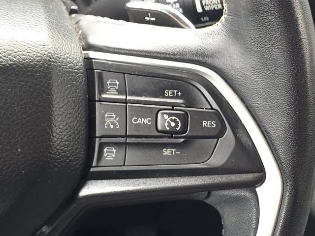 2022 Jeep Grand Cherokee L Laredo