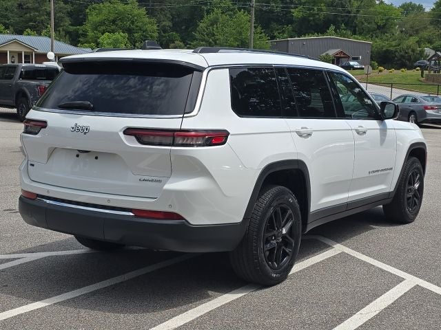 2022 Jeep Grand Cherokee L Laredo