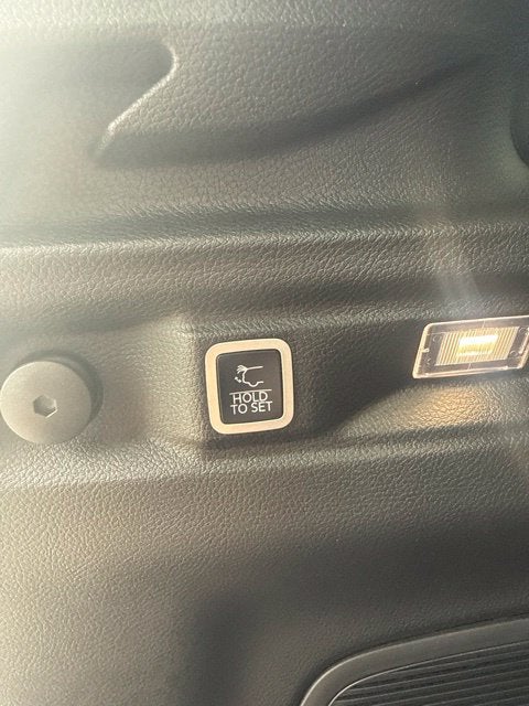 2026 Jeep Grand Cherokee L Limited Reserve