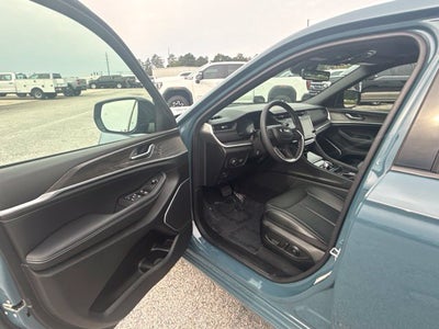 2026 Jeep Grand Cherokee L Limited Reserve