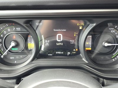 2025 Jeep Wrangler Sahara 4xe