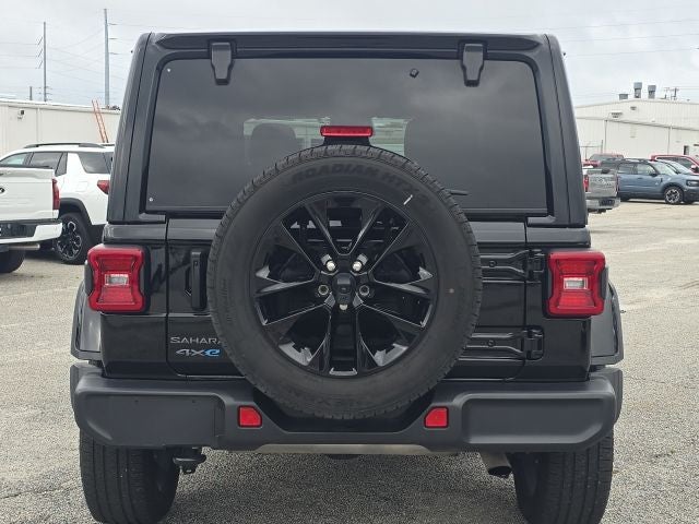 2025 Jeep Wrangler Sahara 4xe