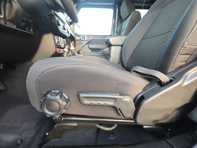 2025 Jeep Wrangler Rubicon 4xe