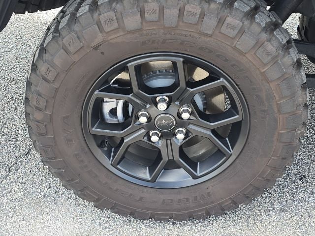 2025 Jeep Gladiator High Tide