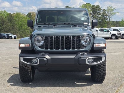 2025 Jeep Gladiator High Tide