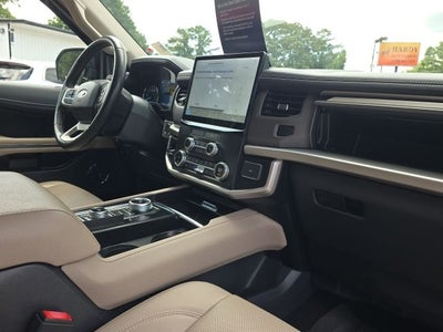 2022 Ford Expedition XLT