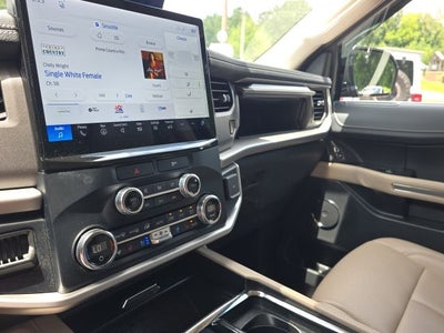 2022 Ford Expedition XLT