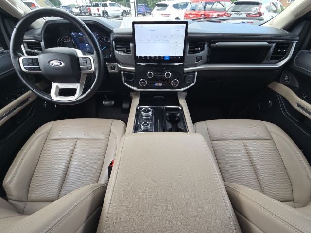 2022 Ford Expedition XLT