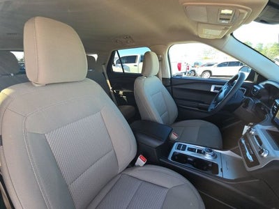 2024 Ford Explorer Base