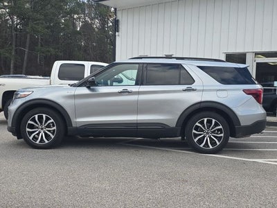 2023 Ford Explorer ST-Line