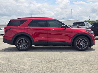 2025 Ford Explorer ST