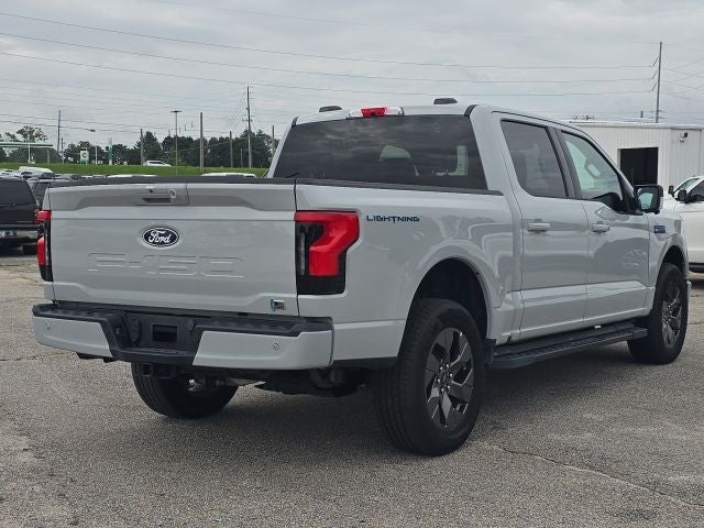 2024 Ford F-150 Lightning Flash