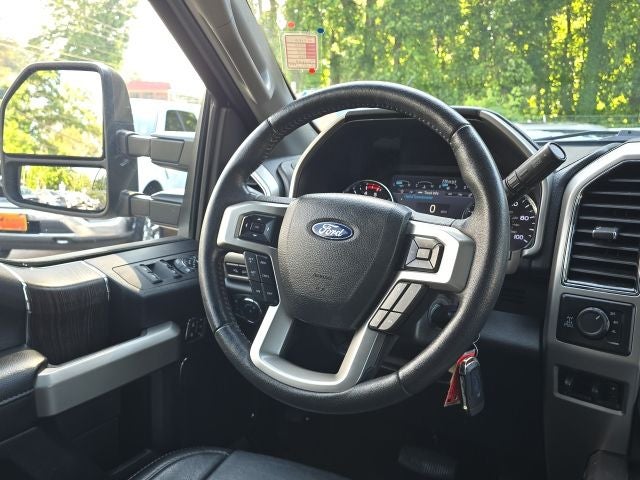 2020 Ford F-250SD Lariat