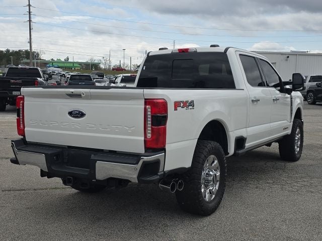 2023 Ford F-250SD Lariat