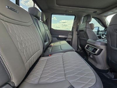 2025 Ford F-350SD Platinum