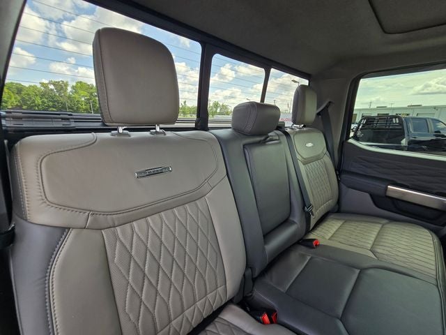 2025 Ford F-350SD Platinum
