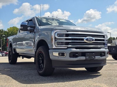 2025 Ford F-350SD Platinum