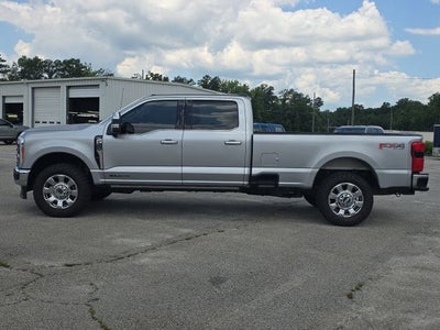 2023 Ford F-350SD Lariat