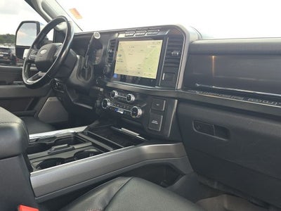 2023 Ford F-350SD Lariat