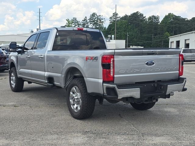 2023 Ford F-350SD Lariat