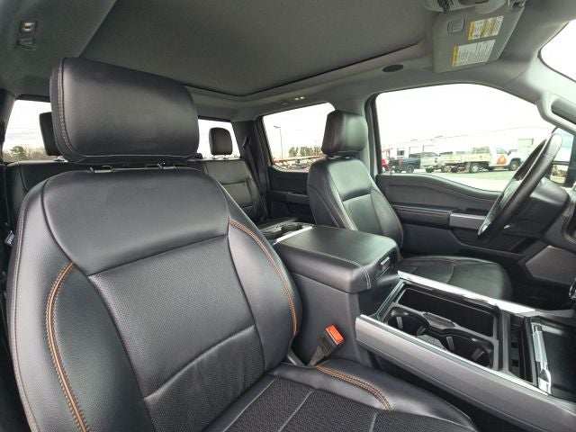 2025 Ford F-450SD Lariat DRW