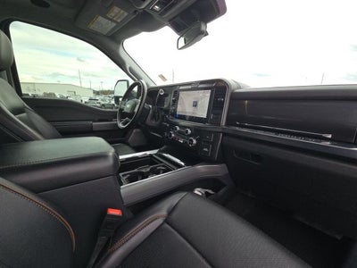 2025 Ford F-450SD Lariat DRW