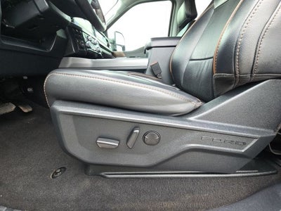 2025 Ford F-450SD Lariat DRW