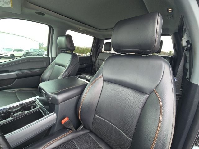 2025 Ford F-450SD Lariat DRW