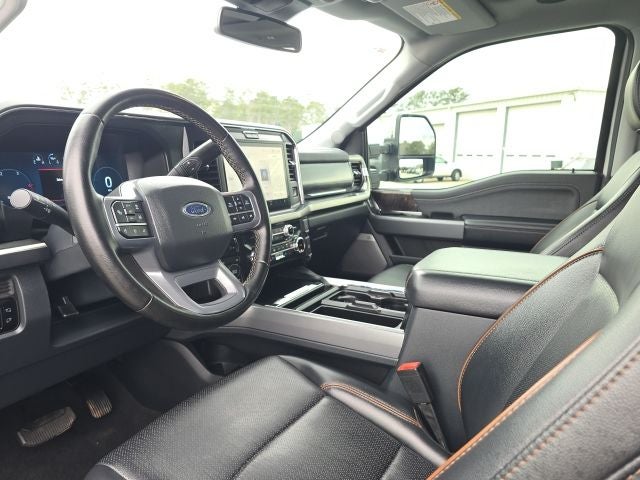 2025 Ford F-450SD Lariat DRW