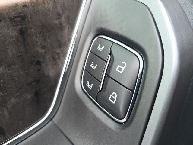 2025 Ford F-450SD Lariat DRW