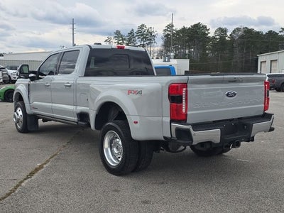2025 Ford F-450SD Lariat DRW