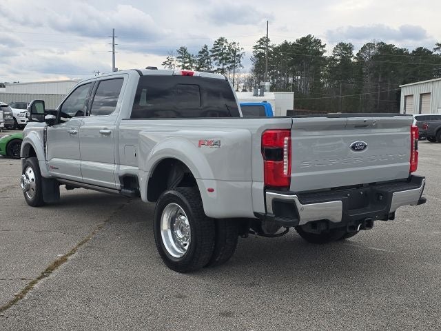 2025 Ford F-450SD Lariat DRW