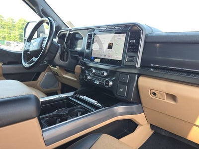 2024 Ford F-450SD Lariat DRW